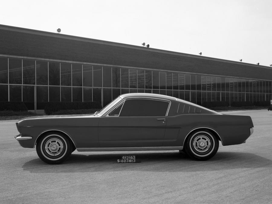  Ford Mustang Cougar Fastback Proposal 1963 года  (фото 2 из 2)